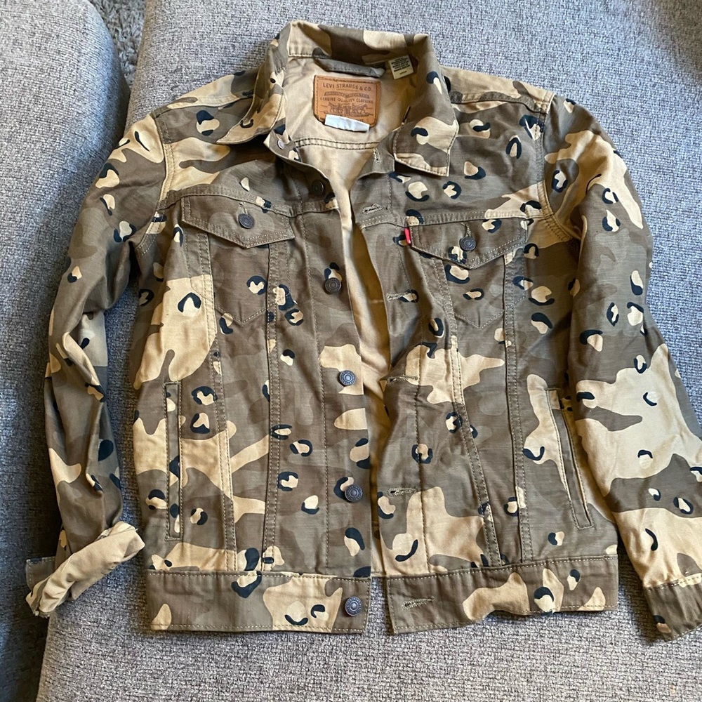 Camouflage Levi jean jacket